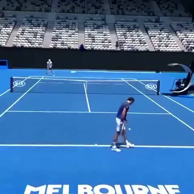  达姆施塔特中场双核驱动，攻防转换流畅自如