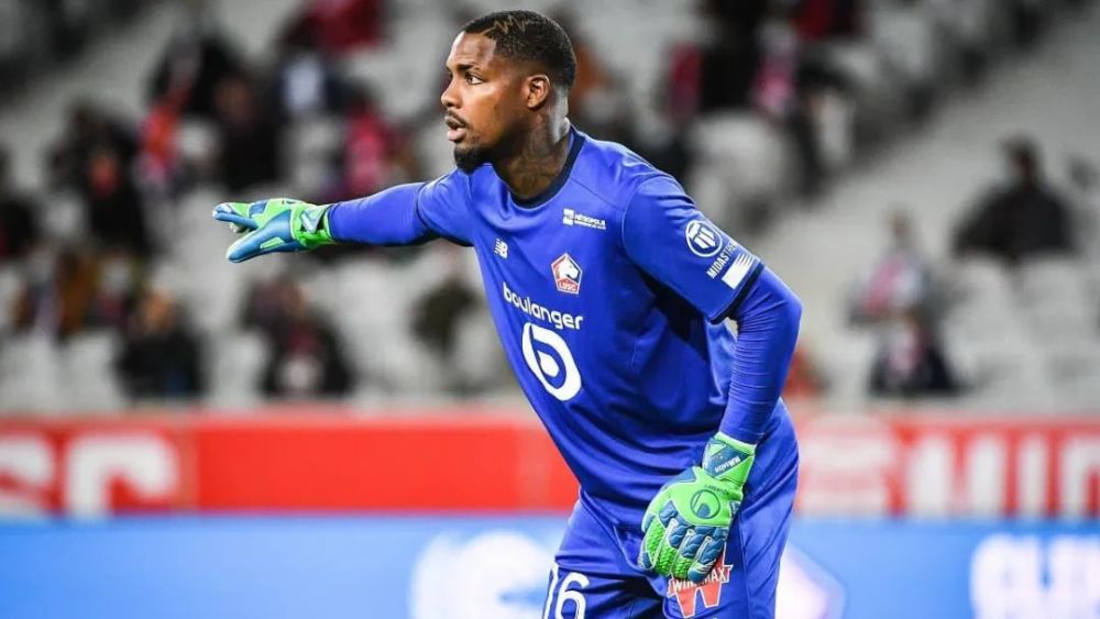  里尔主帅战术布置精妙，针对性部署成功冻结对手王牌射手